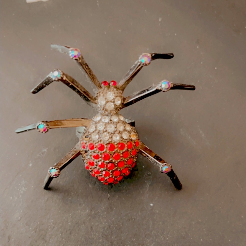 🕷 Beautiful Jeweled Spider Ring - Never Worn! 🕷